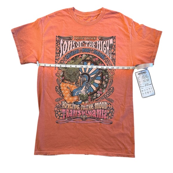 Vintage-Inspired “Sons of the Night” Graphic Tee - Trust the Universe - Size M - Picture 2 of 8